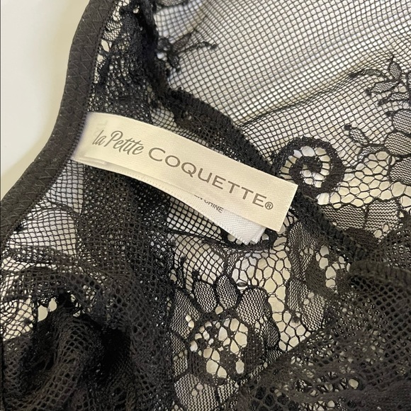 La Petite Coquette Black lace panties size XL - Picture 2 of 3